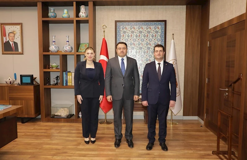 Vali Işın’dan kaymakamlara veda kabulü

