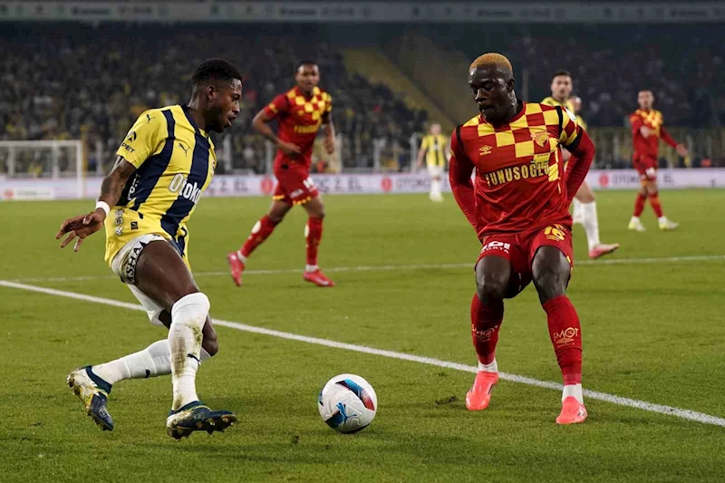 Fenerbahçe, ilk lig maçına İzmir’de çıkacak
