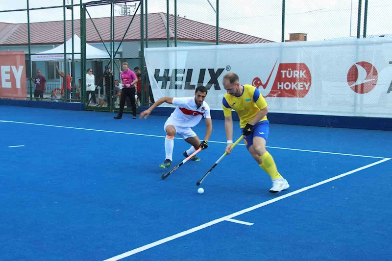 Açık Alan Hokeyi Erkekler Avrupa Şampiyonası 3’te Ukrayna şampiyon oldu
