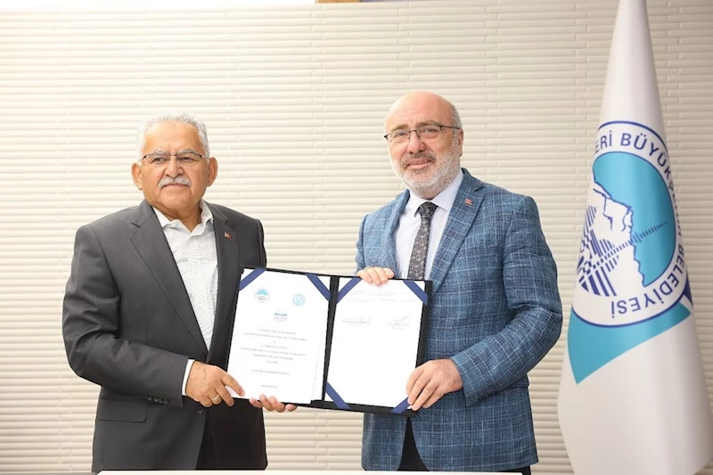 Kayseri Üniversitesi öğrencilerine sanat ve eğitim desteği
