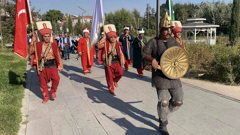 Mehteran eşliğinde Yörük Yürüyüşü gerçekleştirildi
