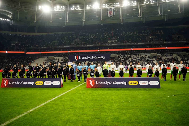Corendon Alanyaspor ile Beşiktaş, 19. randevuda
