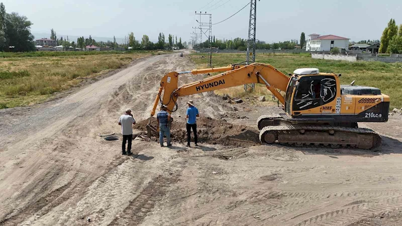 Iğdır’da kanalizasyon altyapı çalışmaları devam ediyor
