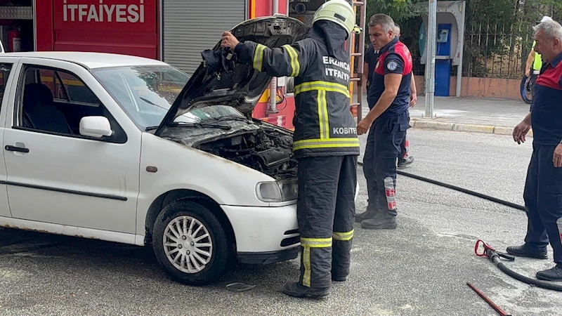 Erzincan’da seyir halindeki araç yandı
