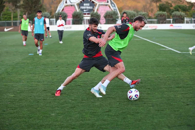 A Milli Futbol Takımı, Gürcistan maçı hazırlıklarına başladı
