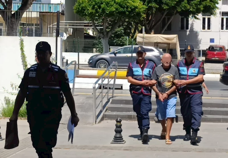 Antalya’da alacak-verecek cinayetinin zanlısı adliyeye sevk edildi
