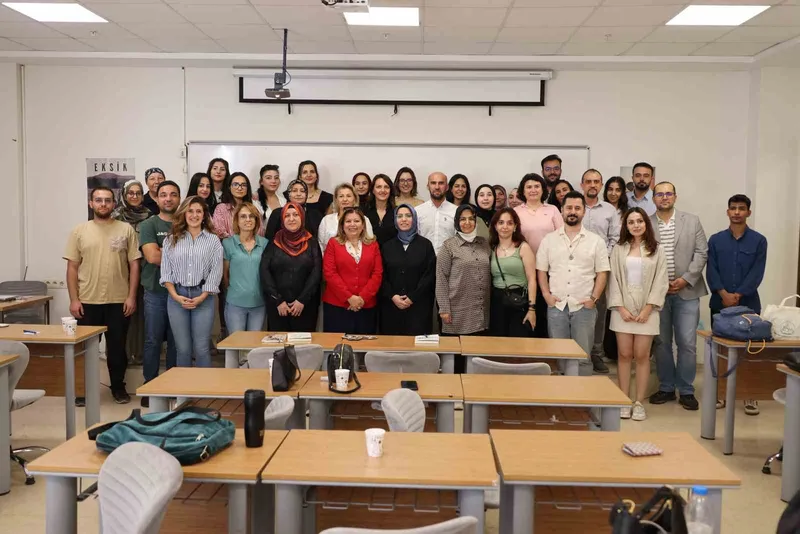 Dijital Görünürlük Atölyesi HKÜ Design Akademi’de gerçekleştirildi
