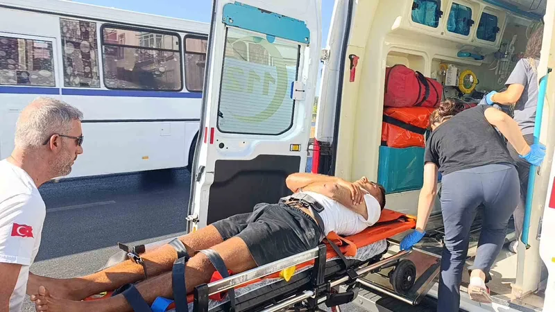 Antalya’da tır ile çarpışan bisikletli yaralandı
