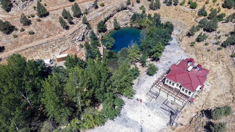 Doğa harikası Yeşilgöz’de çalışmalar tamamlanıyor
