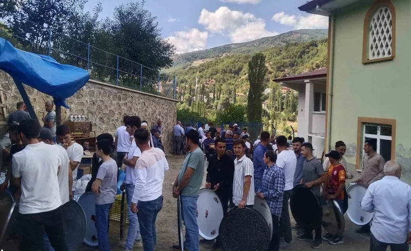 Sarıdibek Mahallesi’nde Mevlid-i Nebi coşkusu
