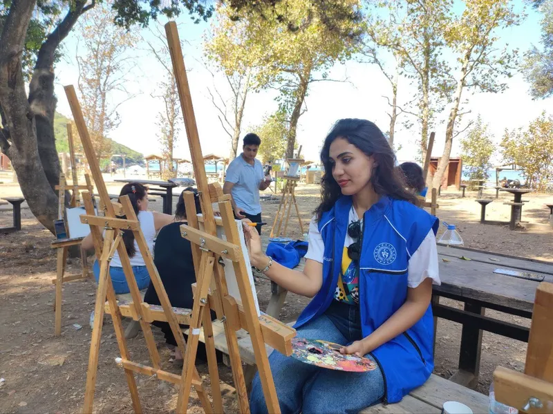 Gençler Milli Park’ta sanatla buluştu
