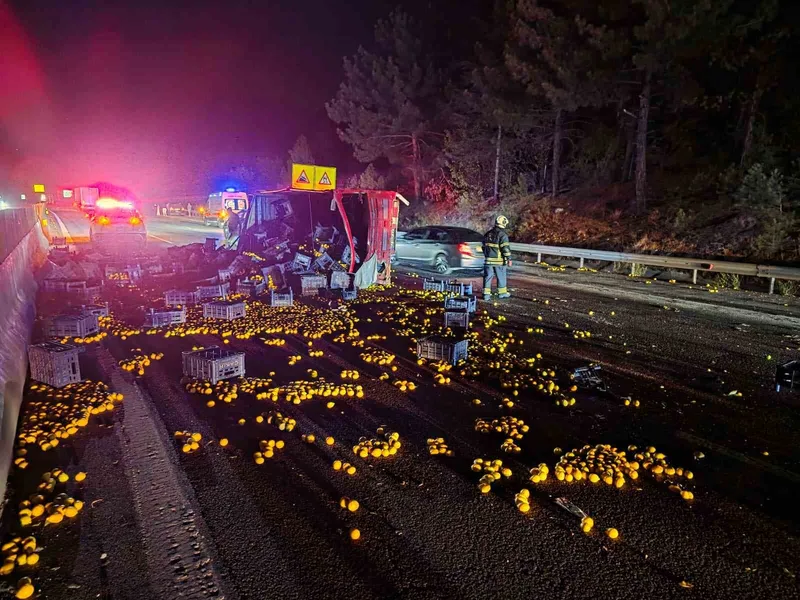 Otoyolda zincirleme kaza: 1 ağır yaralı
