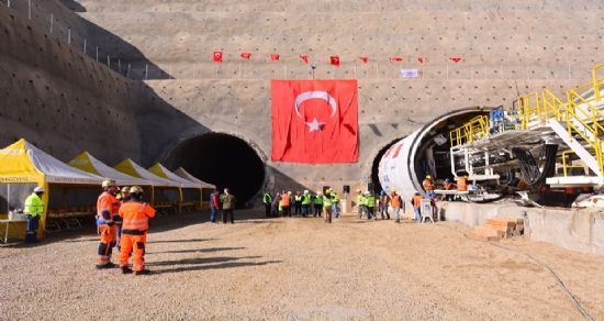 Dev yatırımda 560 metre tamamlandı