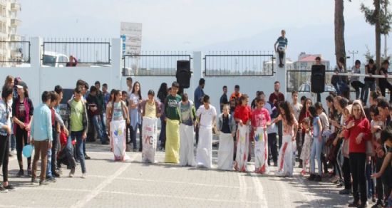 Öğrenciler baharın gelişini kutladı